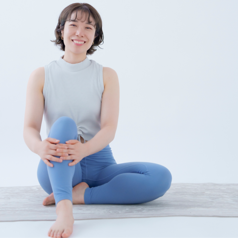 ヨガインストラクター Yuka Ishii